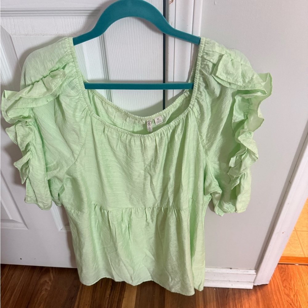 BNWT Cato Lime / Mint Green Top Size XL